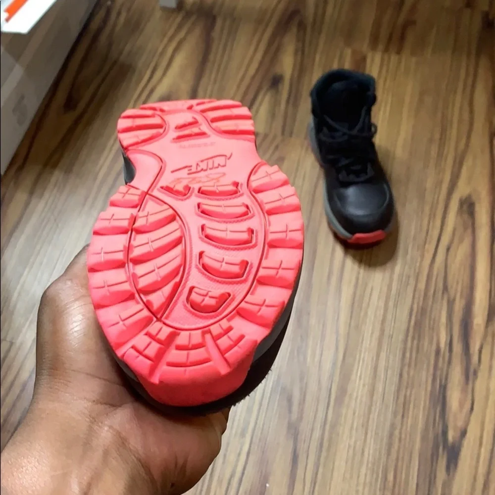 Women Fashion Sneakers